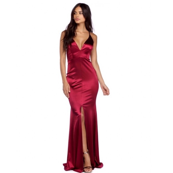Dresses & Skirts - I don’t need it anymore.